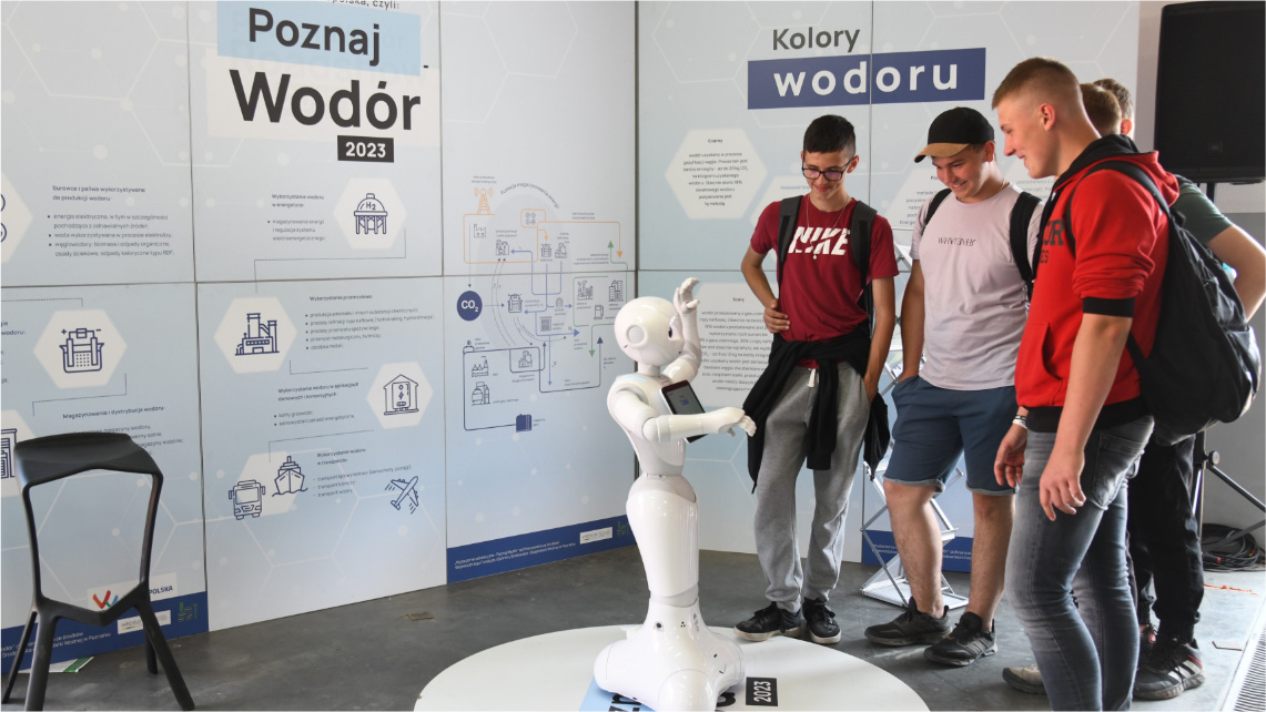 Ostatni dzień Krajowych Dni pola był poświęcony uczniom rolniczych szkół średnich - WODR