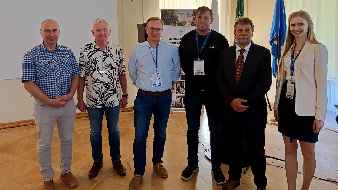 Grupa pracowników WODR